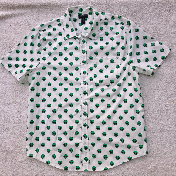Forever 21 shirt alien print button down short sleeve men’s large white green - Picture 2 of 7